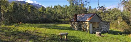 Dr. Forbes Hut - Koscuiszko NP - NSW (PBH4 00 12702)